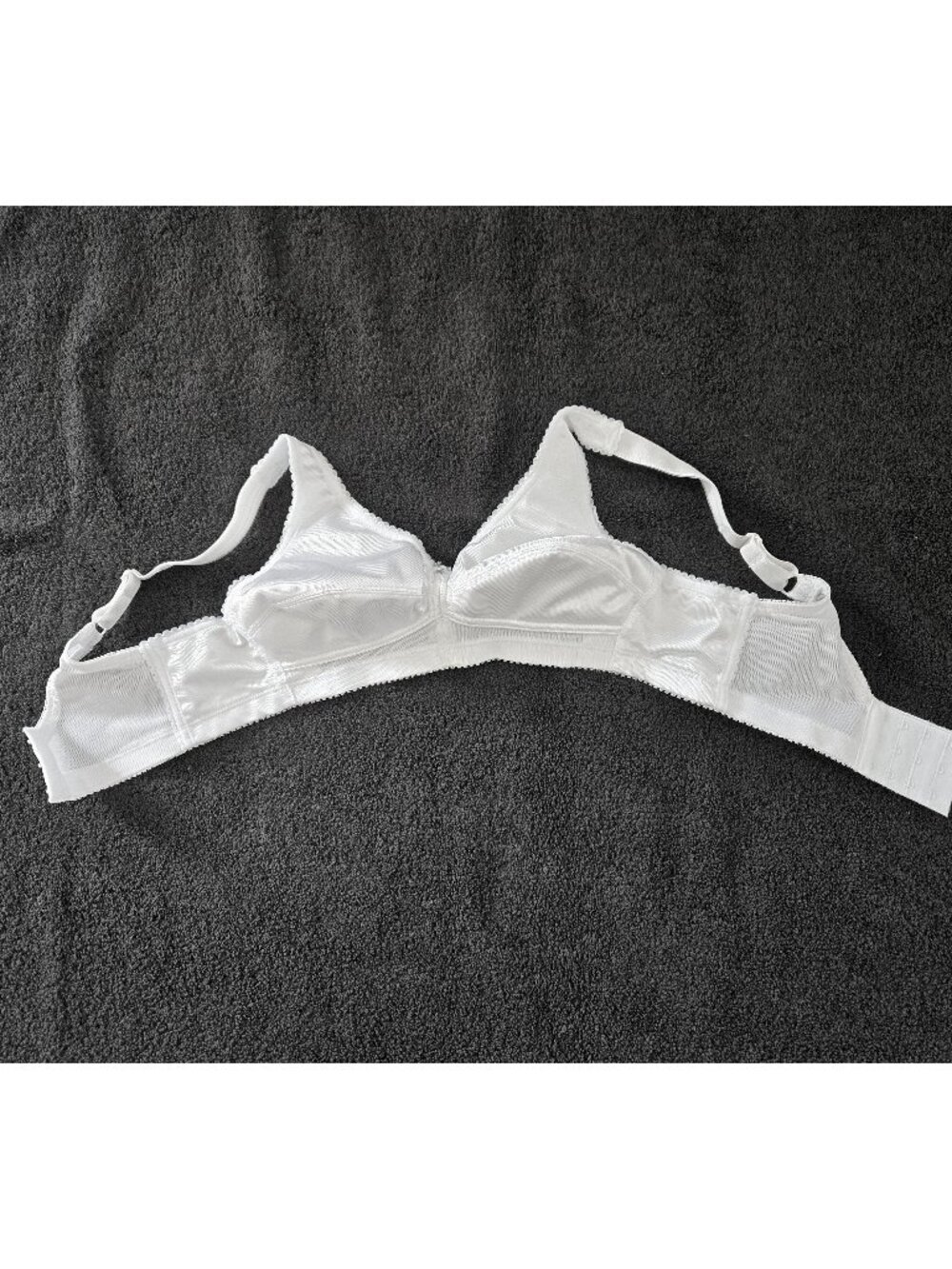 New White Jodee Radiance Mastectomy Bra 34A Style 205